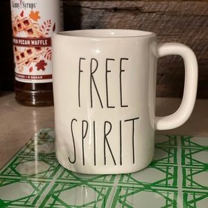 NWOT Rae Dunn Free Spirit mug